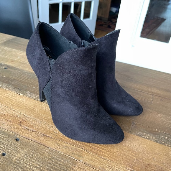 Black ankle boot heels - Picture 10 of 10